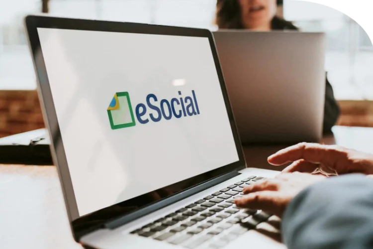 eSocial 2025 e Ponto Online