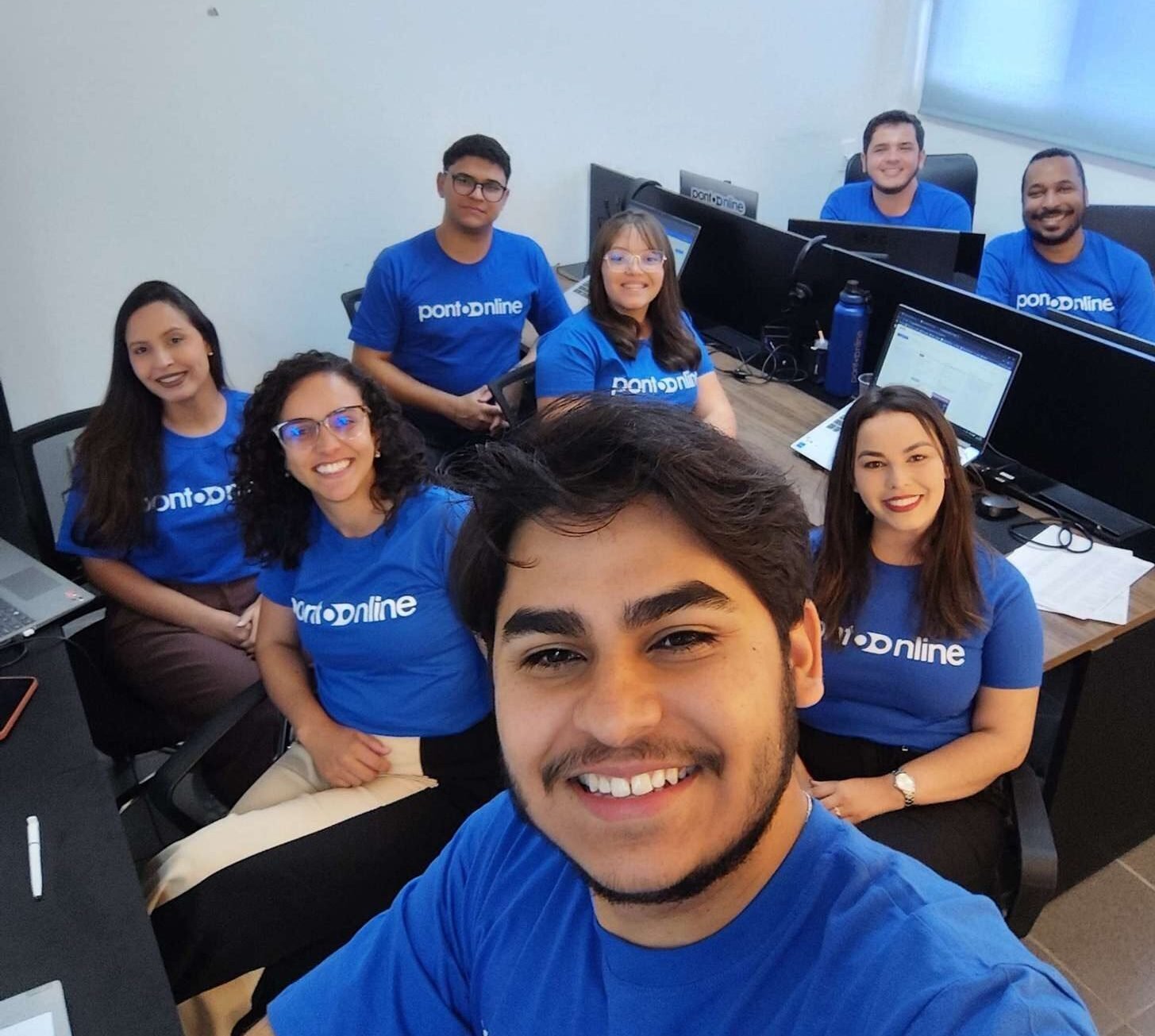 sobre nós equipe ponto online